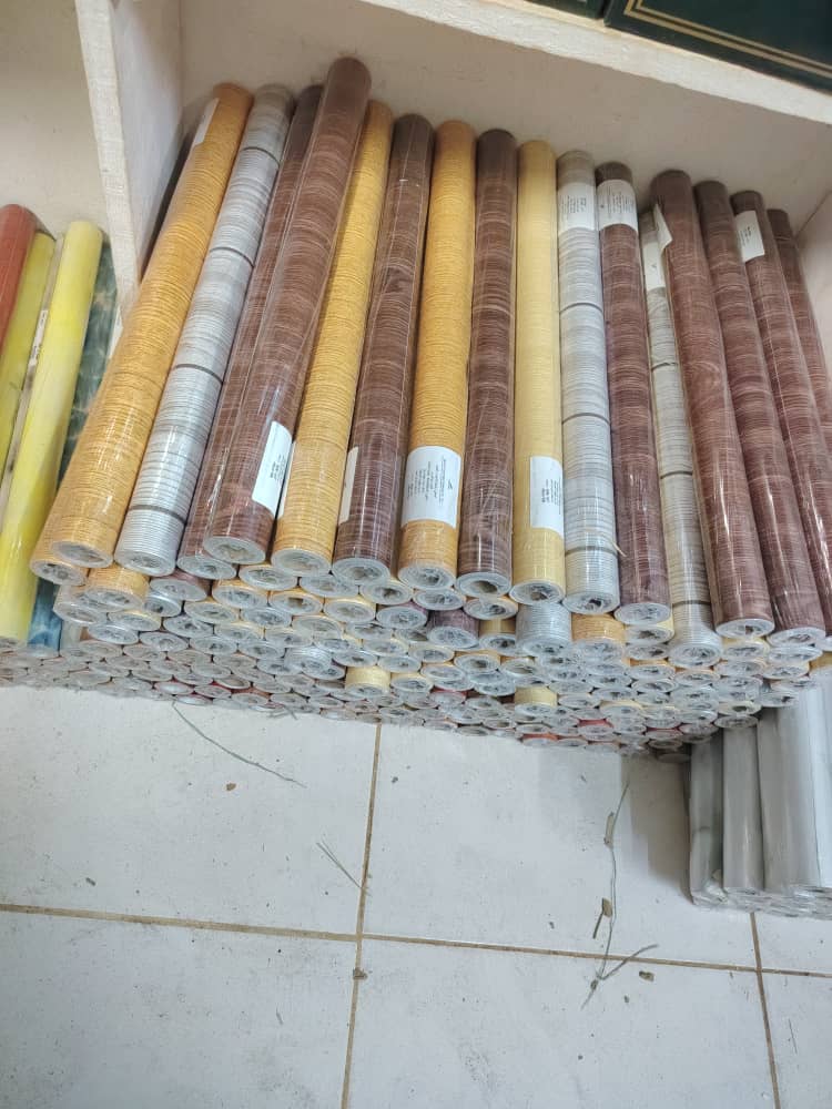 رول لاصق